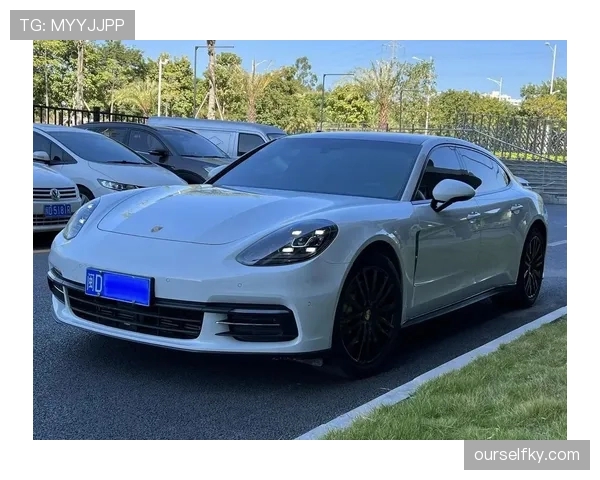阿萨尔森训练完直接去提了辆保时捷,这自律换来的日子普通人真过不来 阿萨尔森训练完直接去提了辆保时捷,这自律换来的日子普通人真过不来